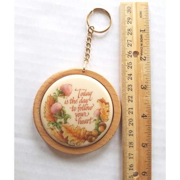 Follow Your Heart Keychain Vintage Hallmark Floral Today is the Day Retro 80s - Picture 3 of 6